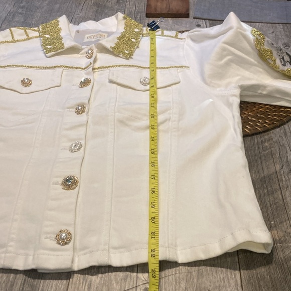 Baroque style White Jacket with Gold Embroidery - Picture 15 of 15